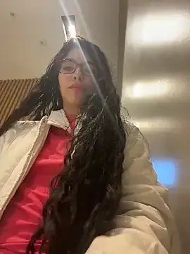 dani_bela — Le chupo el pene al Taxista