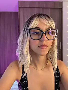 DrachyG____ model from StripChat