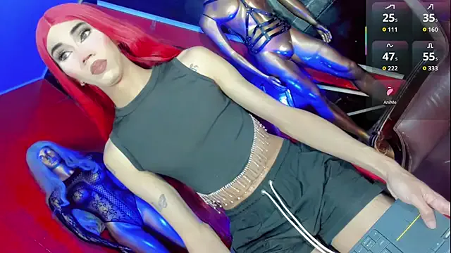 emelly_horny_ on StripChat