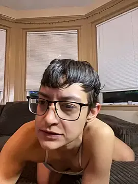 FaiiryArii on StripChat