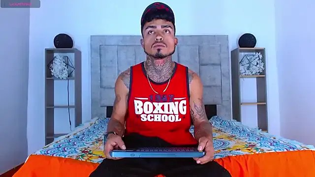 Hot_Latino_x's avatar