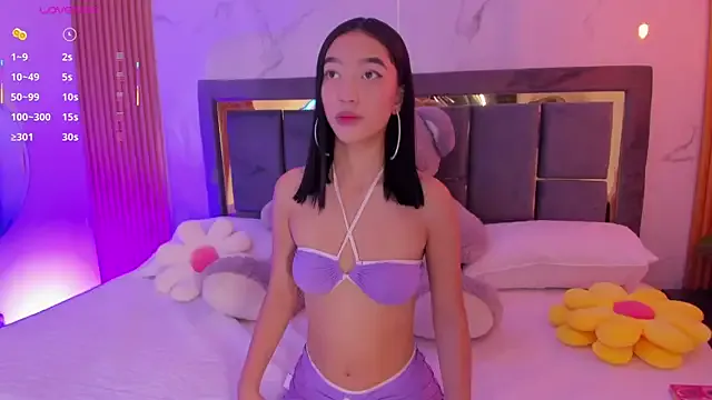 Iam_Milly_ model from StripChat