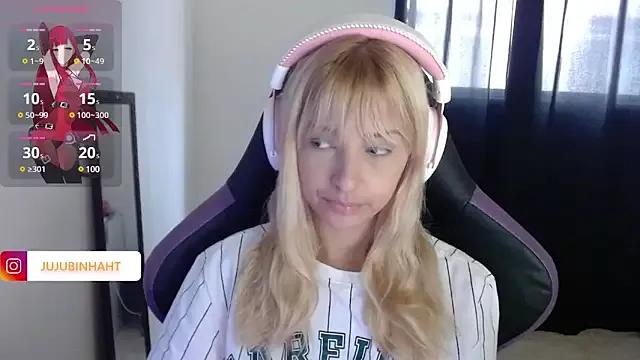 jujubinhahot on StripChat 