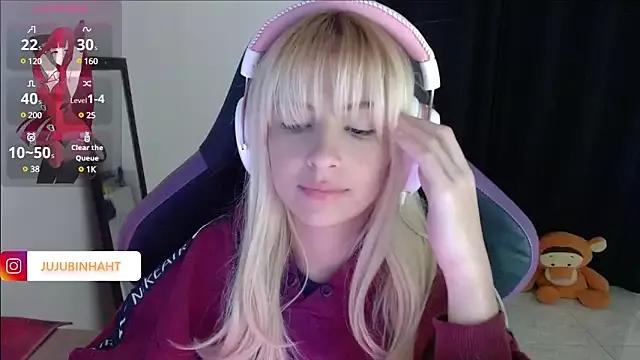 jujubinhahot on StripChat 