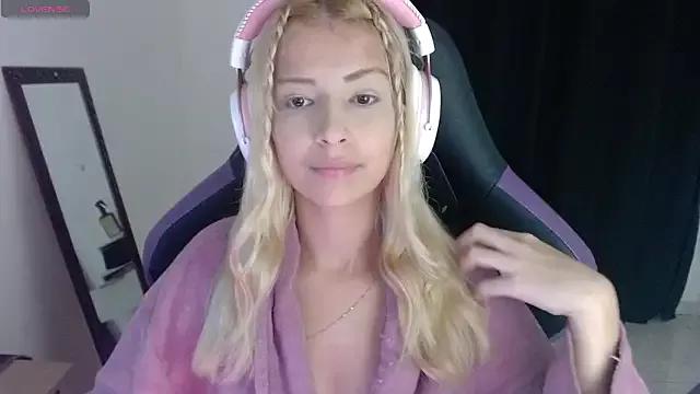 jujubinhahot on StripChat 