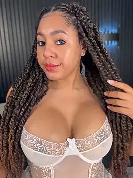 kendall_coxx — 2---> SEXY LATINAS IN ACTION