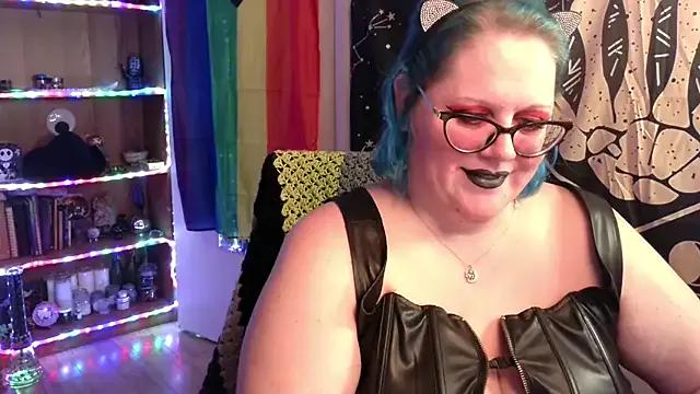 Kinky_Witch — Spank ass 13x with Riding Crop