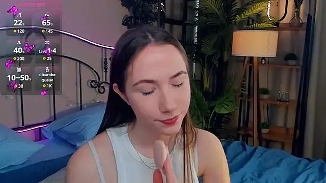 Kira_mindnes on StripChat 