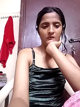 KittyBby14 on StripChat