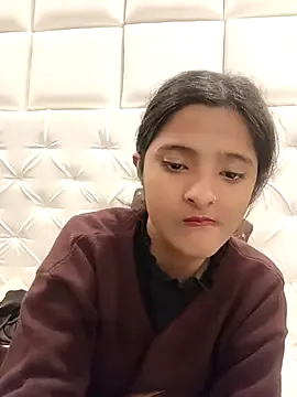 KittyBby14 on StripChat