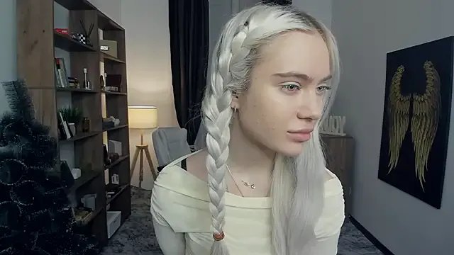 KristalCrowner — show my bra