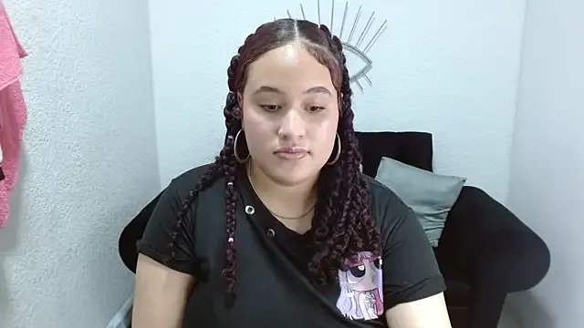 leilanewgirl — spit tits