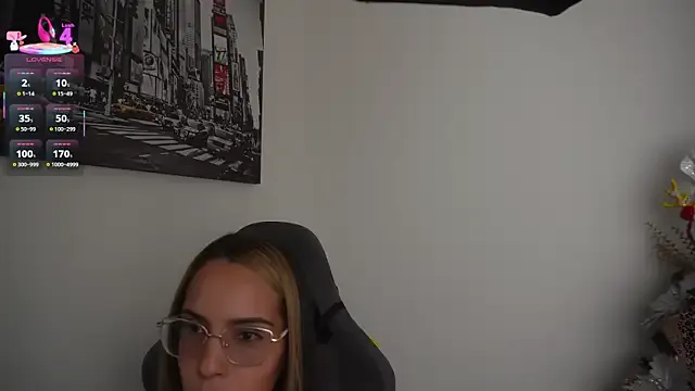 little-eli on StripChat