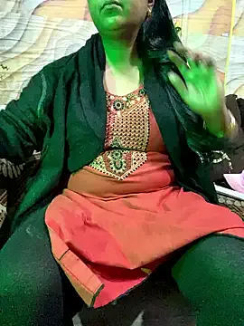 Meera_xxx on StripChat