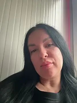 MeganBlueq — If you like me, support me.