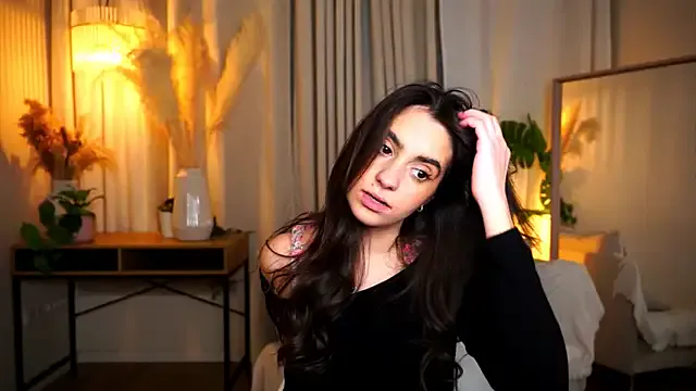 miilky_wayy on StripChat