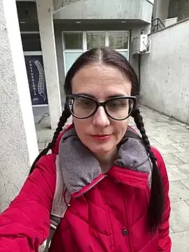 NataKitten — Show tits, nip clamps on in public, LT