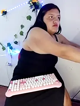 natt-bigass on StripChat 