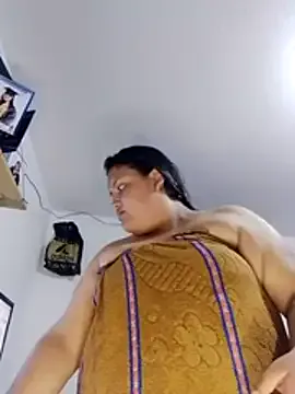 natt-bigass on StripChat 