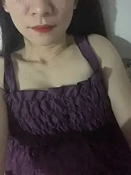 Nini-896 model from StripChat