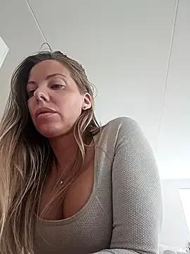 Nova-Lee from StripChat is Group