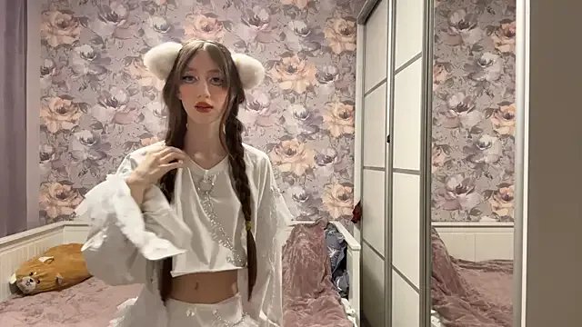 NyxoraX — Make me honey!