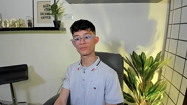 Patrick_Howland_ model from StripChat