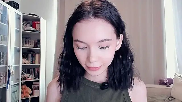 rina_tv — pinch nipples