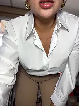 sammyqueenx21 on StripChat 