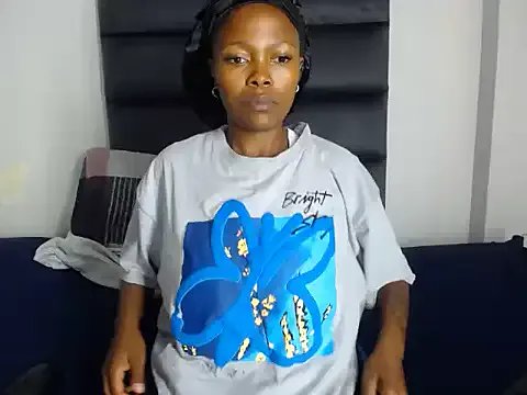 SlimButterflyX — Freechat on StripChat