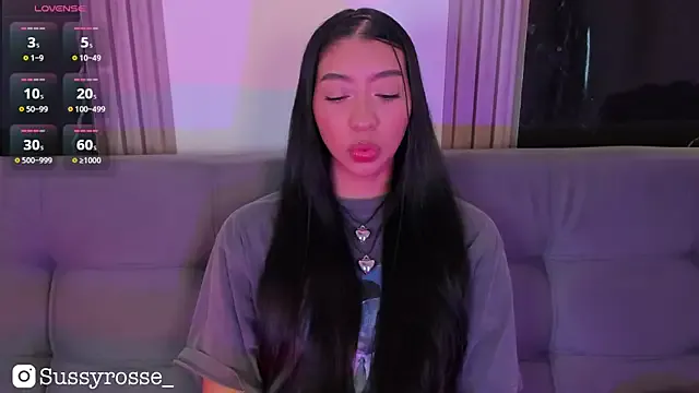 Sussyrosse_ on StripChat