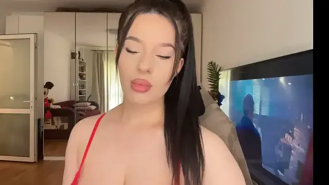 SweetNSteamy on StripChat