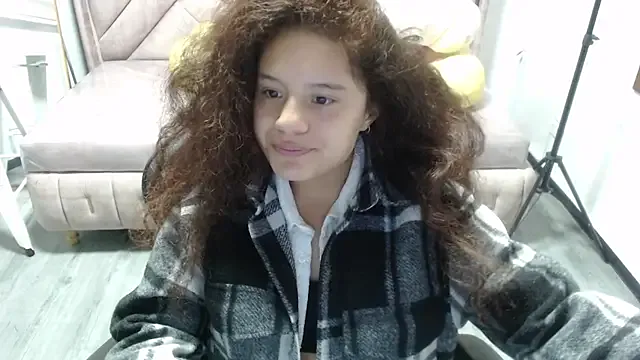 Velvet_Moon_V on StripChat 