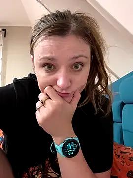 StripChat Velvetwitch87 is Freechat Velvetwitch87 — zatyczka s w dupcie