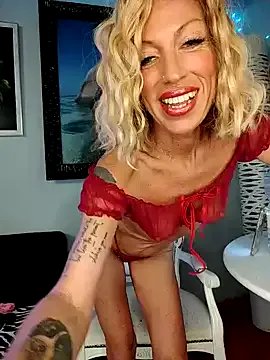 Weloveblue — Gravity in ass 